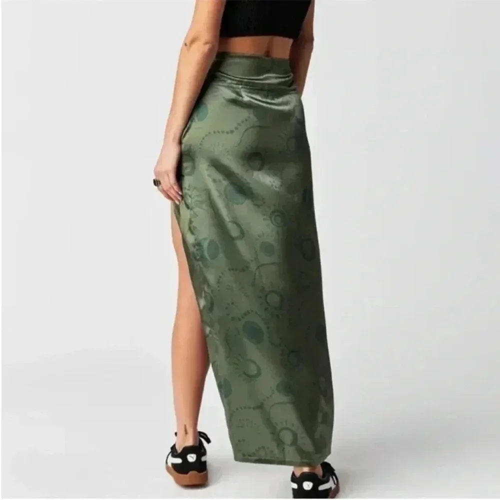 Free People Serena Maxi Skirt Celestial Moon Satin Olive Green Size 8 Astrology